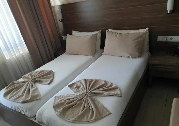 Plaj Resort Dorra ブユックチェクメジェ エクステリア 写真